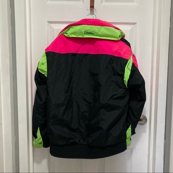 Vintage Columbia Ski Jacket - Picture 2 of 16